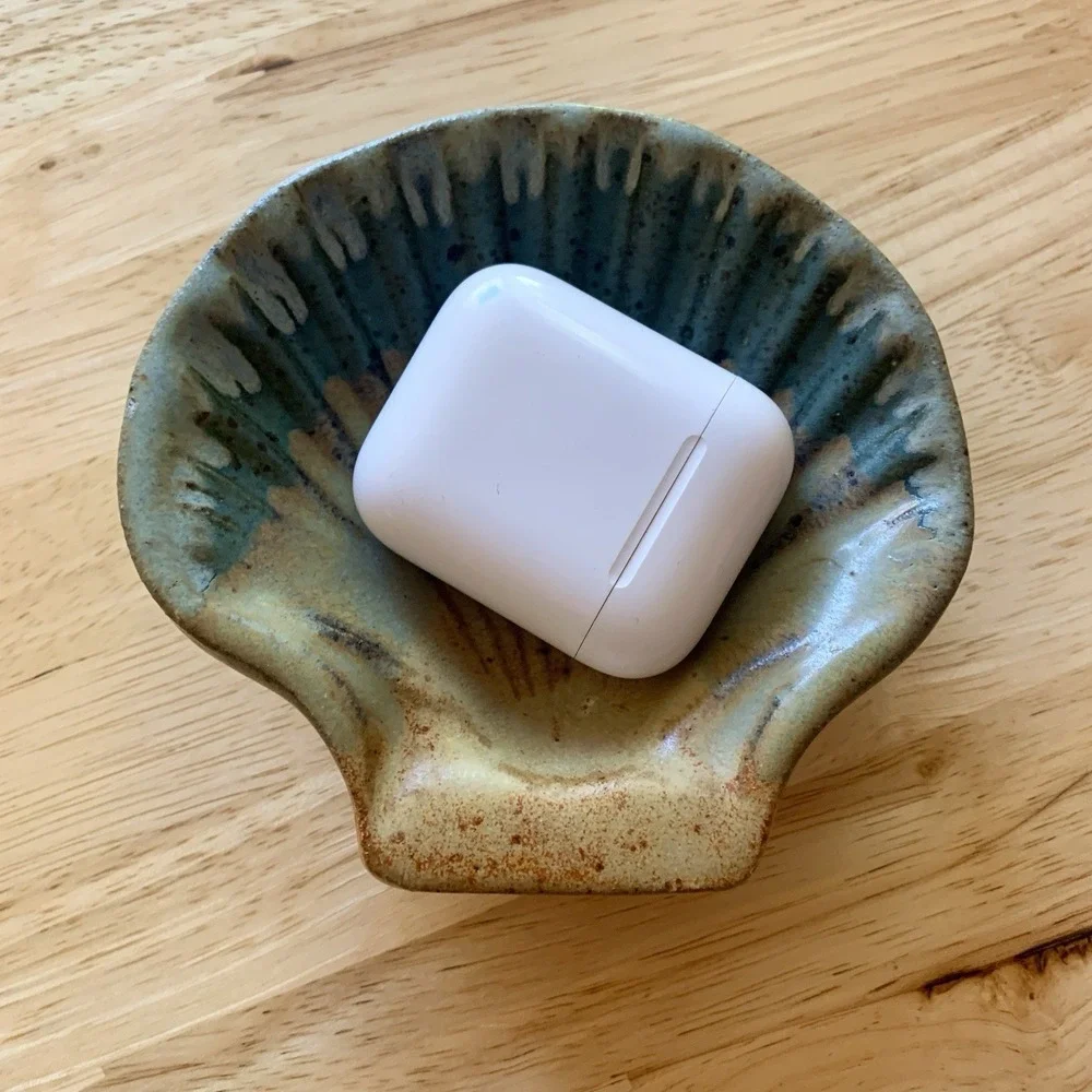 VTG Studio Art Pottery Stoneware Soap Dish Trinket Seashell Leon Kula Mermaid